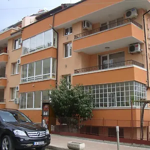 Lazur Guest house Burgas